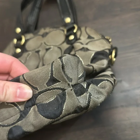 Coach poppy - Picture 7 of 15